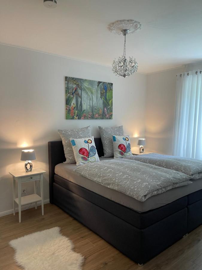 Luxury Apartment Amina Siedlung Schonwalde Luaran gambar